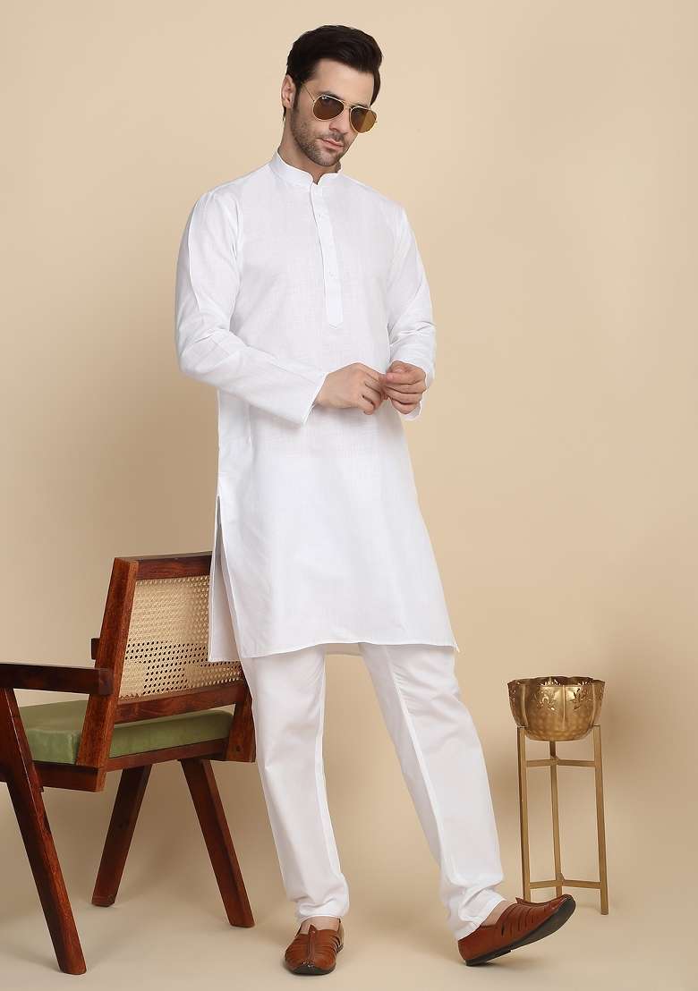 White Solid Cotton Blend Kurta For Men - Indya