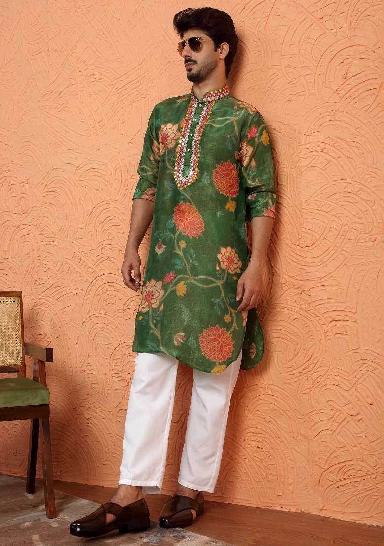 Green Yoke Design Silk Blend Kurta For Men - Indya