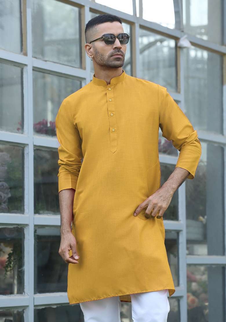 Mustard Solid Cotton Blend Kurta Set For Men - Indya