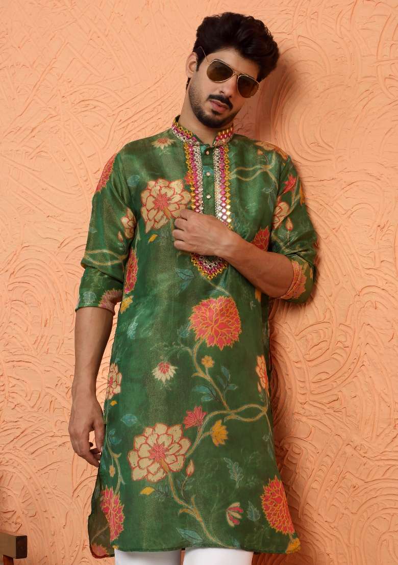 Green Yoke Design Silk Blend Kurta Set For Men - Indya