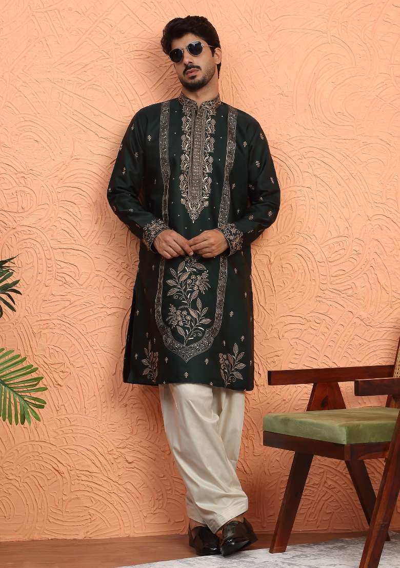 Green Embroidered Silk Blend Kurta Set For Men - Indya