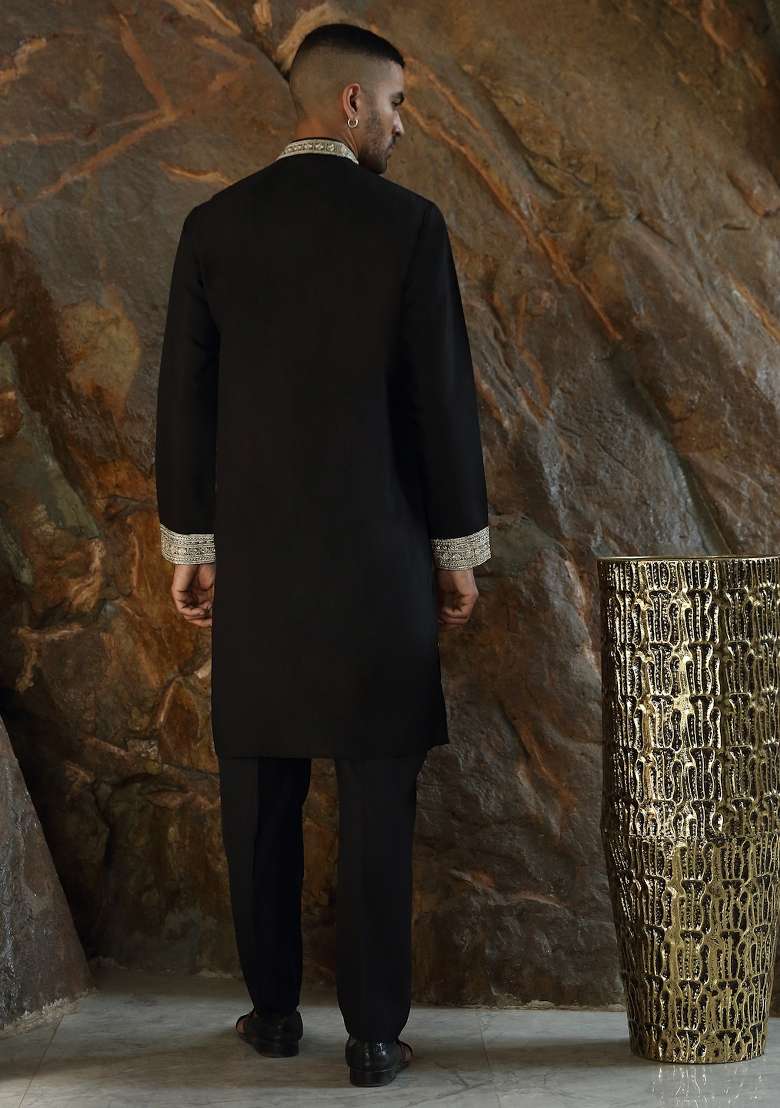 Black Embroidered Silk Blend Kurta Set For Men - Indya