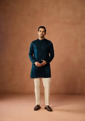 Blue Solid Silk Blend Kurta Set For Men