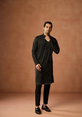Black Embellished Silk Blend Kurta Set For Men