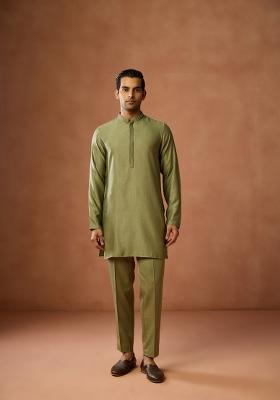 Green Solid Silk Blend Kurta Set For Men