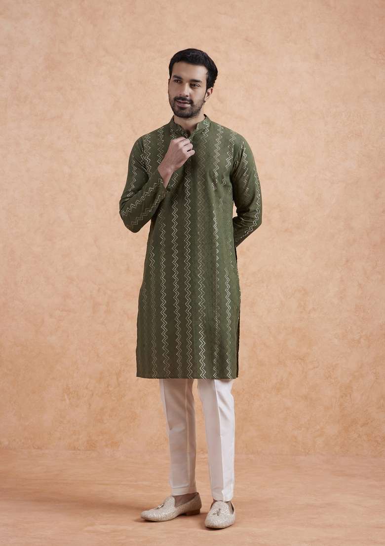 Green Textured Silk Blend Kurta Set For Men - Indya