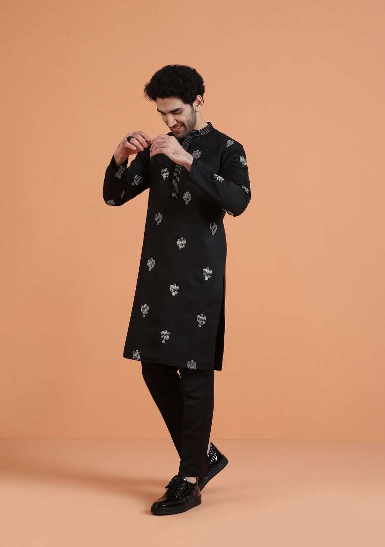 Black Embroidered Silk Blend Kurta Set For Men - Indya