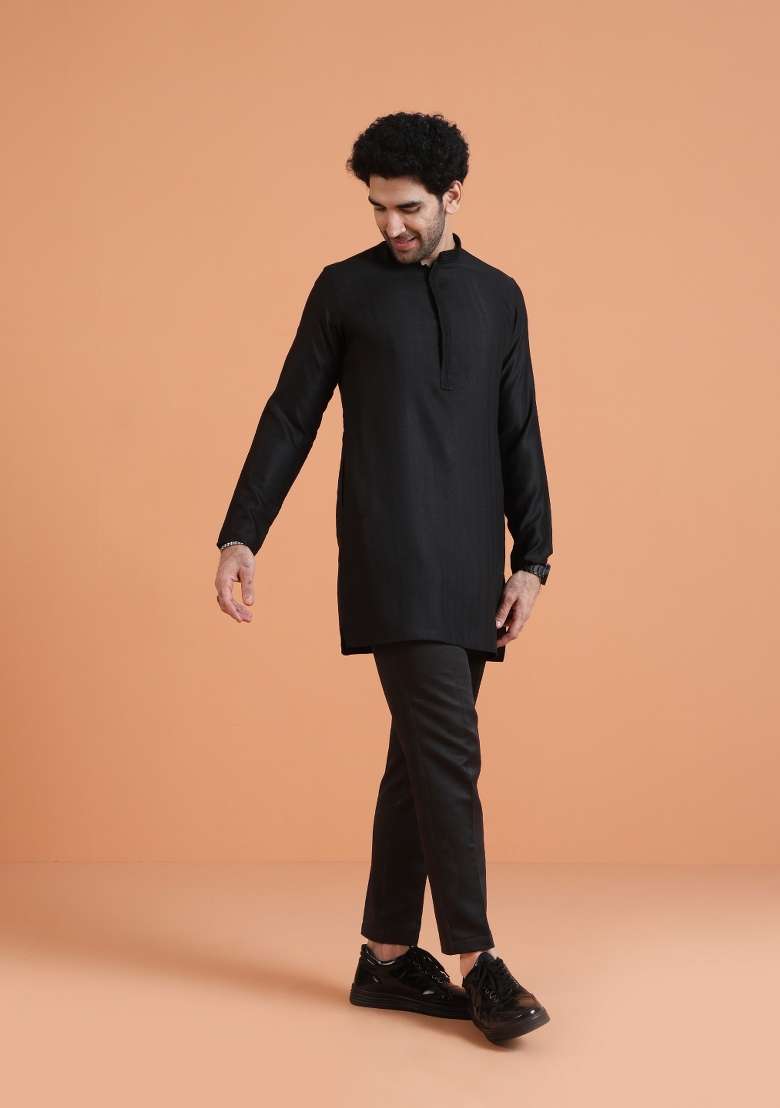 Black Solid Silk Blend Kurta Set For Men - Indya