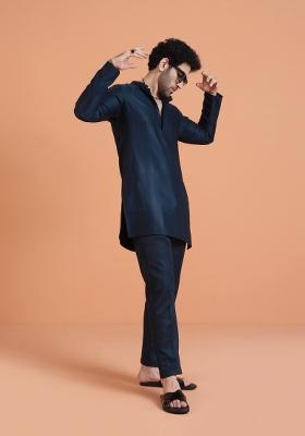Blue Solid Silk Blend Kurta Set For Men