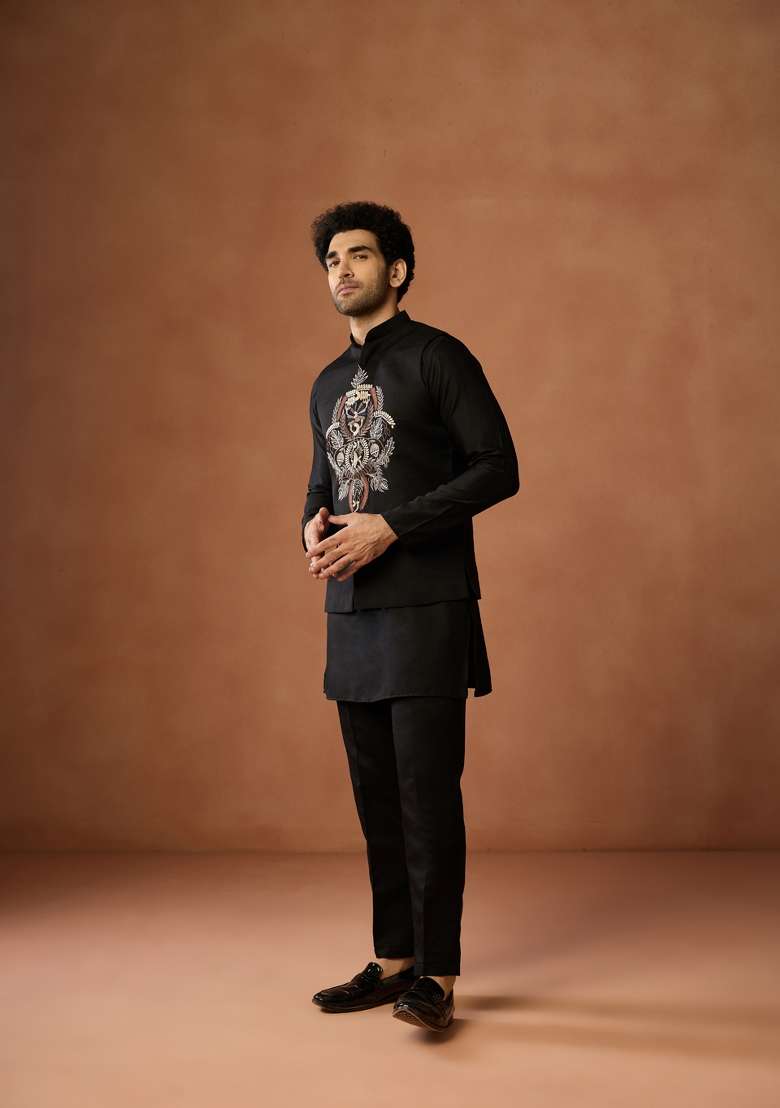 Black Embroidered Silk Blend Kurta Jacket Set For Men - Indya