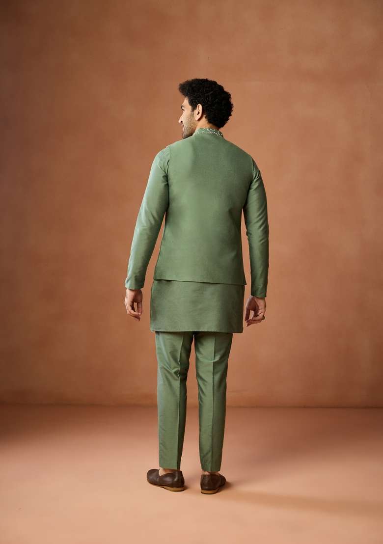 Green Embroidered Silk Blend Kurta Jacket Set For Men - Indya