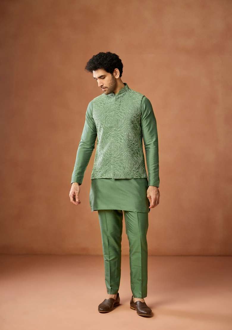 Green Embroidered Silk Blend Kurta Jacket Set For Men - Indya