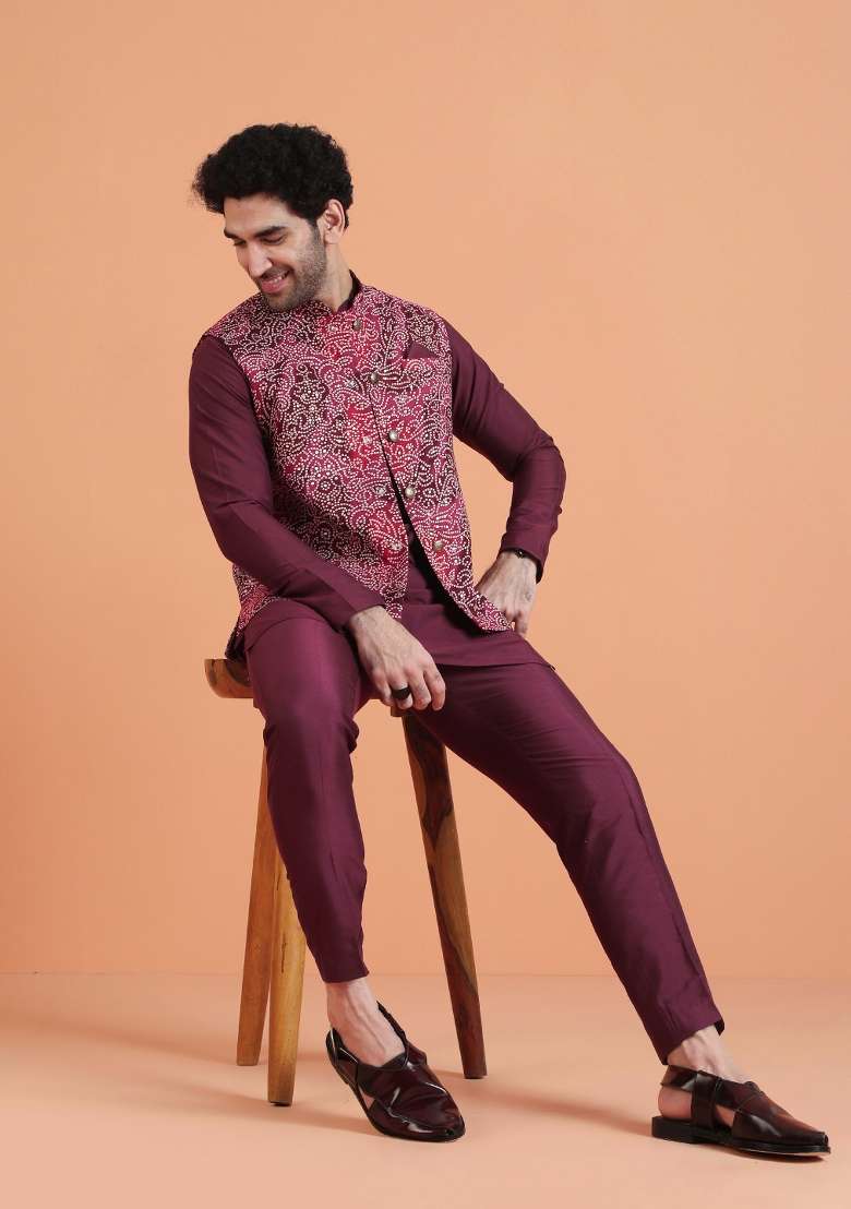 Maroon Embroidered Silk Blend Kurta Jacket Set For Men - Indya
