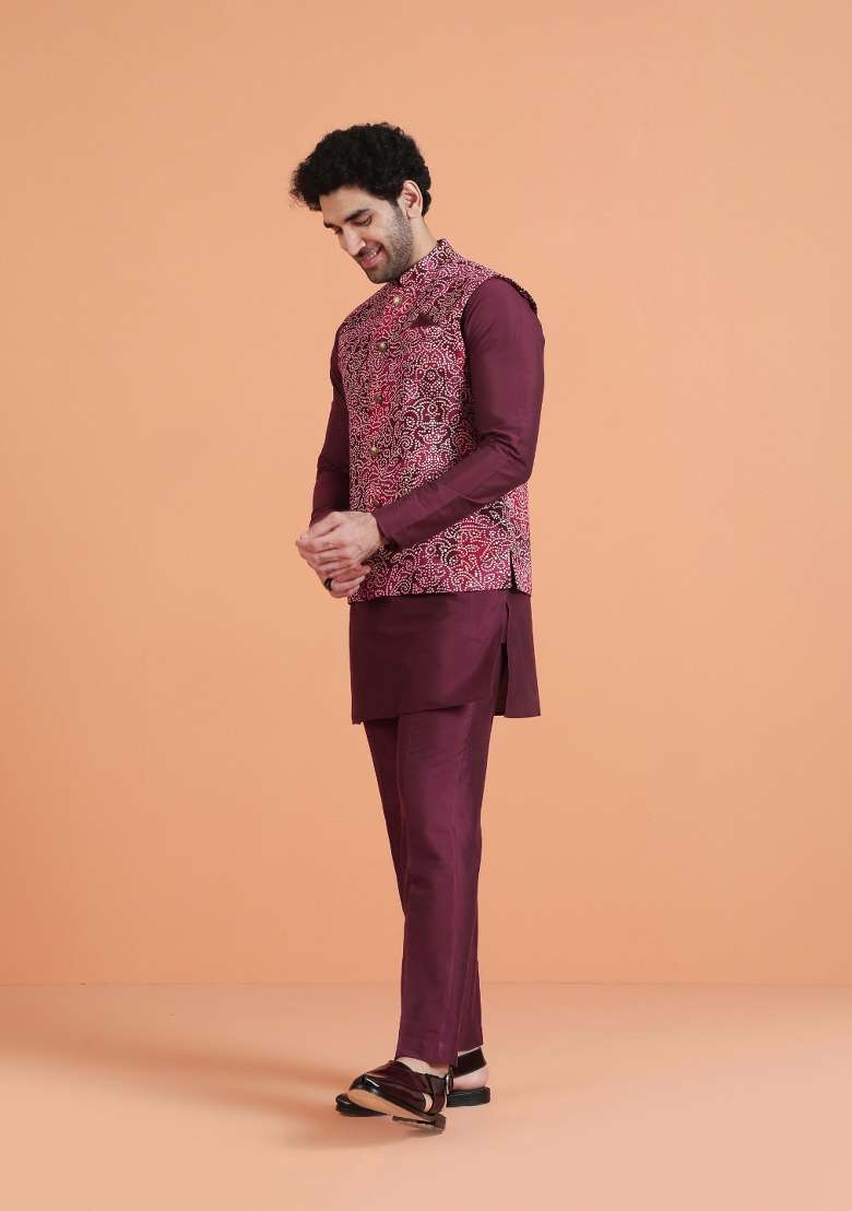 Maroon Embroidered Silk Blend Kurta Jacket Set For Men - Indya