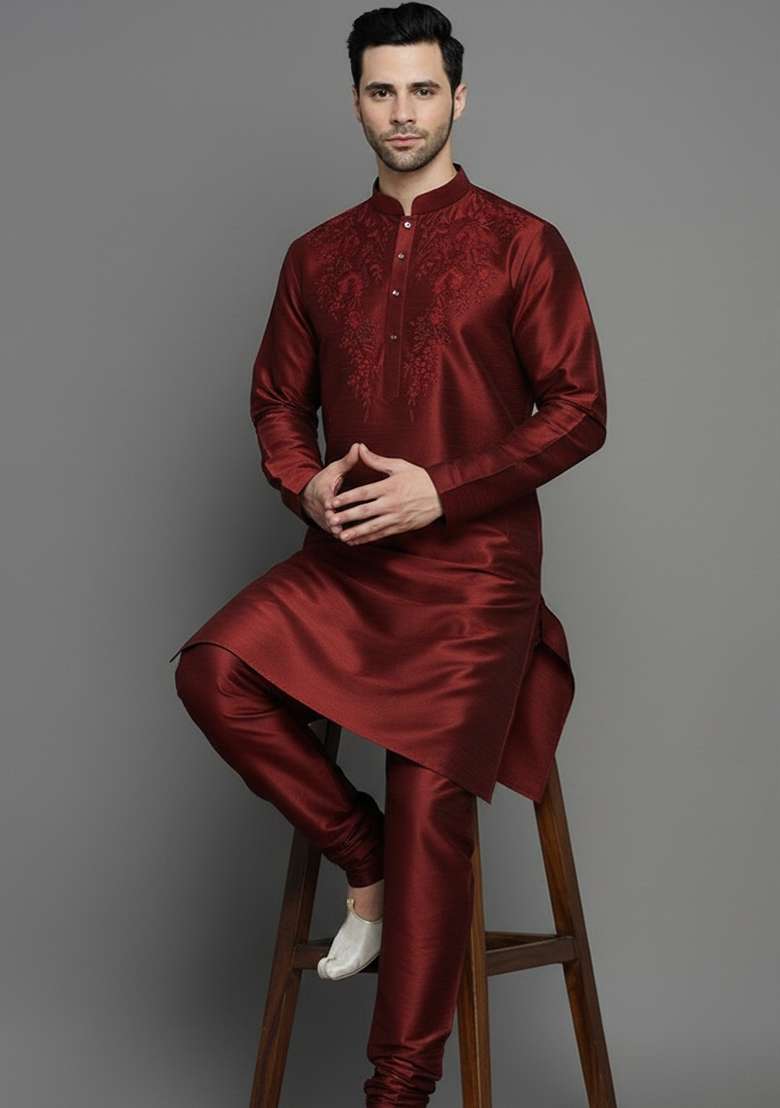 Orange Embroidered Silk Blend Kurta Set - Indya
