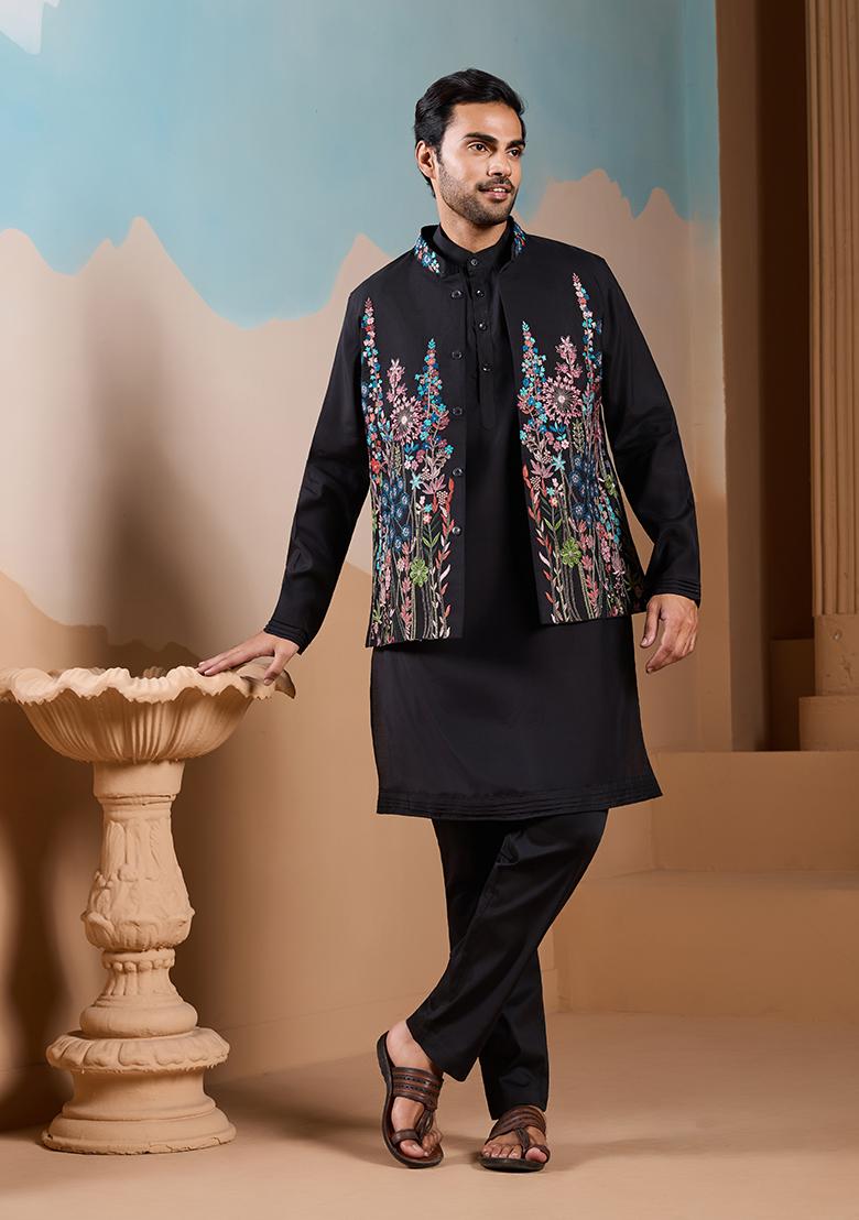 Black Embroidered Silk Kurta Set For Men - Indya