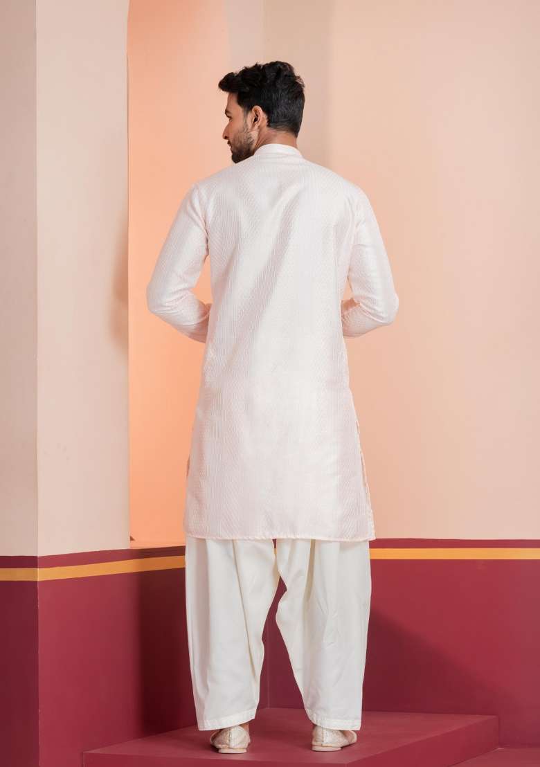 Peach Embroidery Silk Blend Kurta Patiala Set For Men - Indya