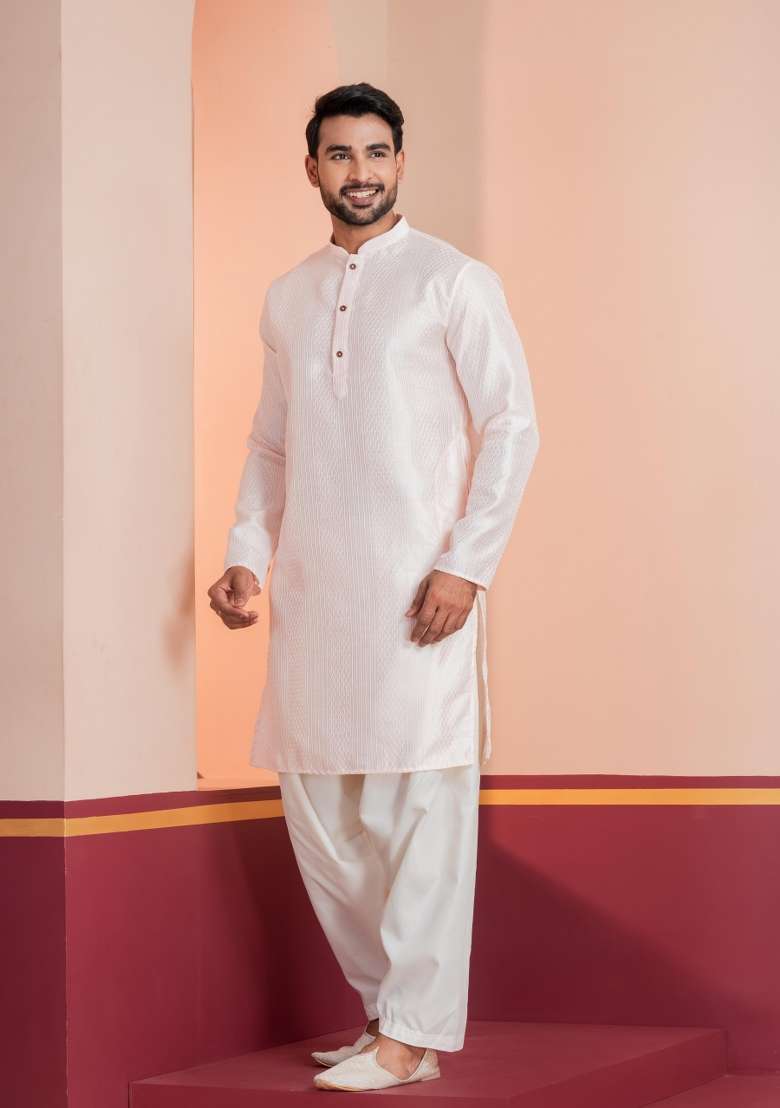 Peach Embroidery Silk Blend Kurta Patiala Set For Men - Indya