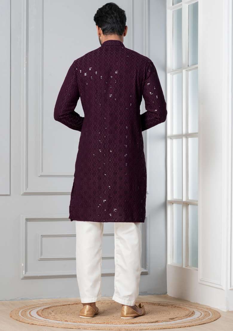 Purple Embroidery Silk Blend Kurta Pyjama Set For Men - Indya