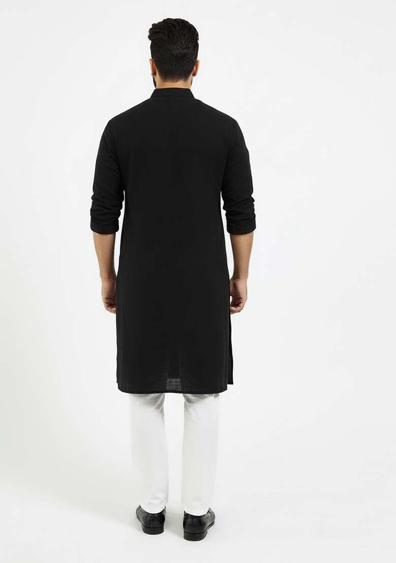Black Embroidery Cotton Kurta Set For Men - Indya