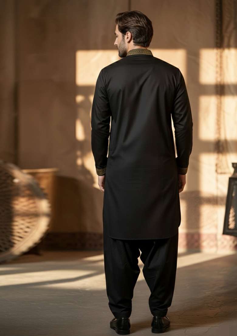 Black Embroidery Cotton Kurta Set For Men - Indya
