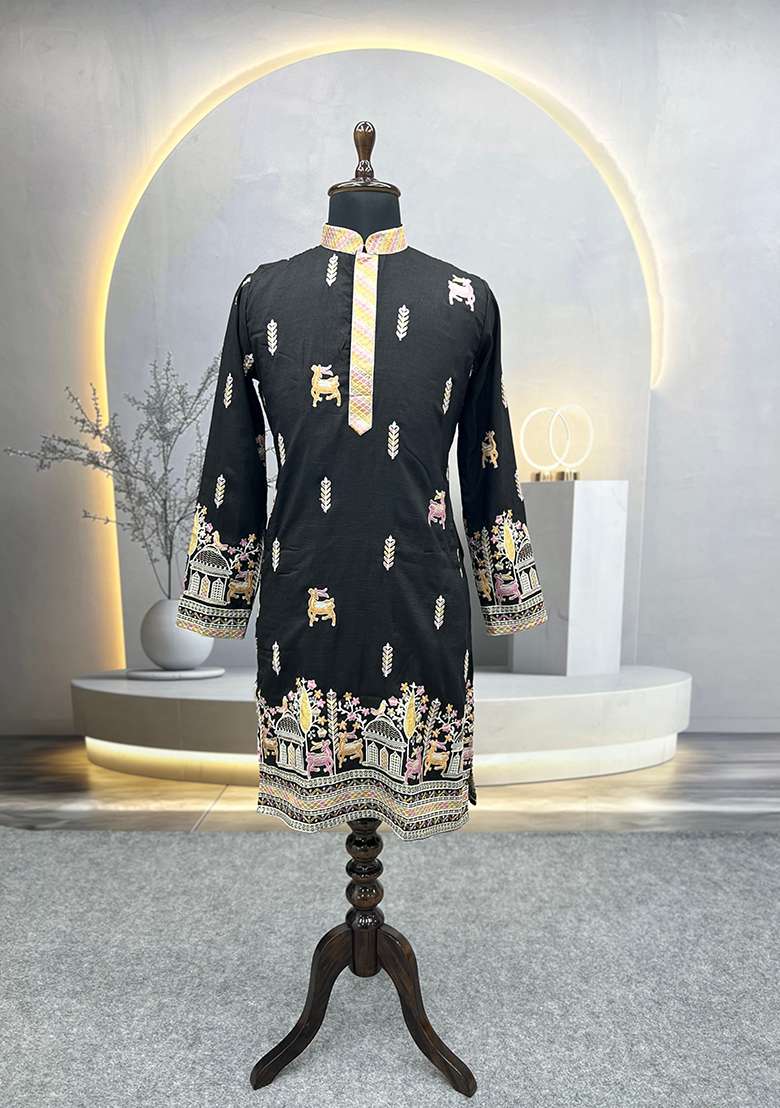 Black Embroidery Silk Kurta Set For Men - Indya