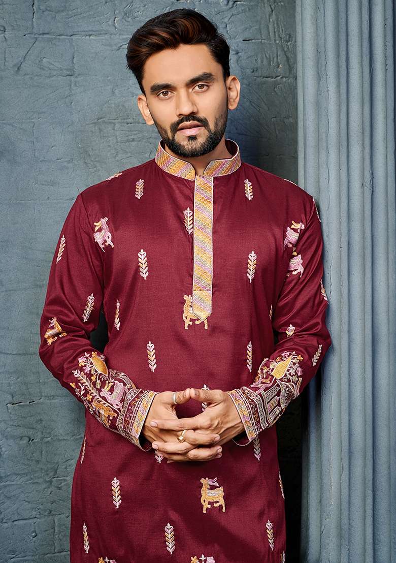 Maroon Embroidery Silk Kurta Set For Men - Indya