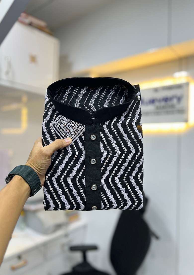 Black Embroidery Silk Kurta Set For Men - Indya