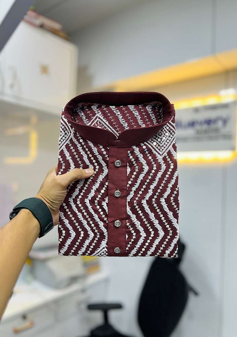 Maroon Embroidery Silk Kurta Set For Men - Indya