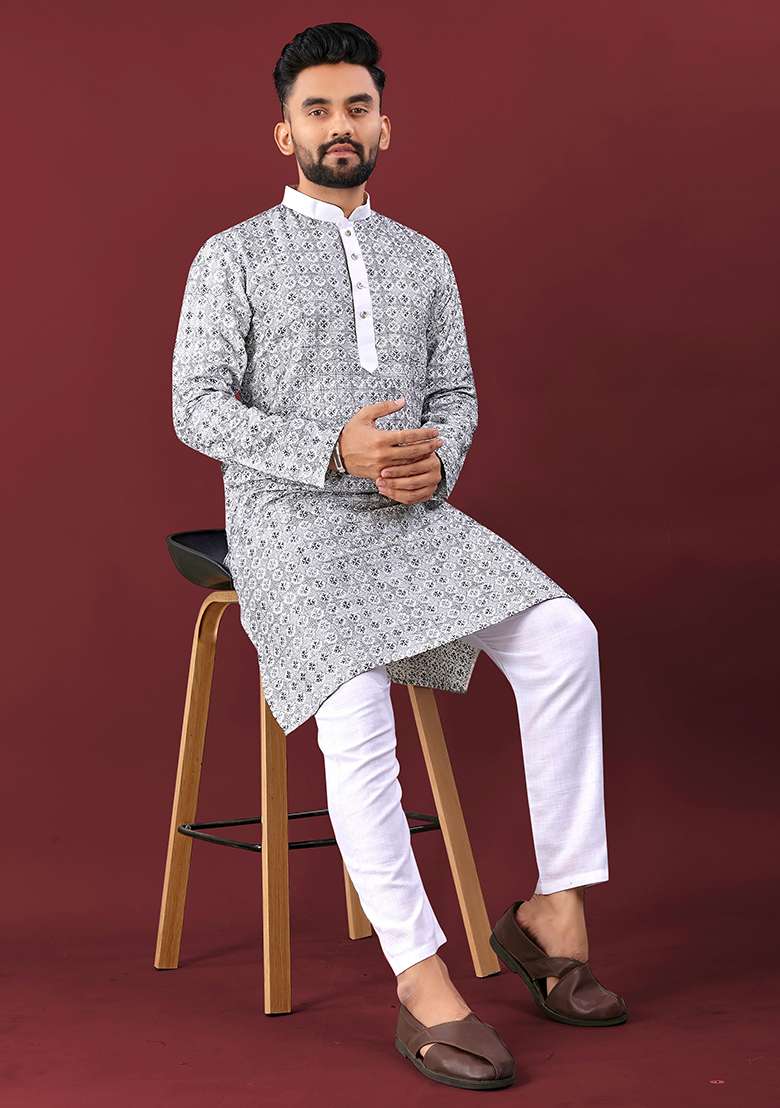 Black Embroidery Silk Kurta Set For Men - Indya