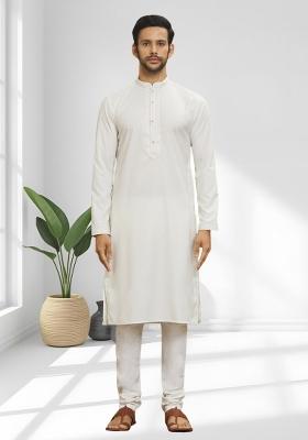 Off White Solid Silk Kurta Set For Men