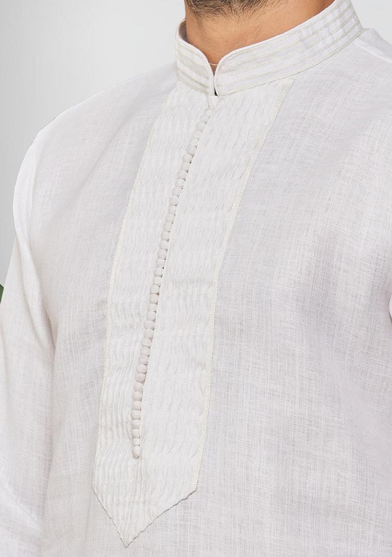 Off White Solid Cotton Kurta Set For Men - Indya