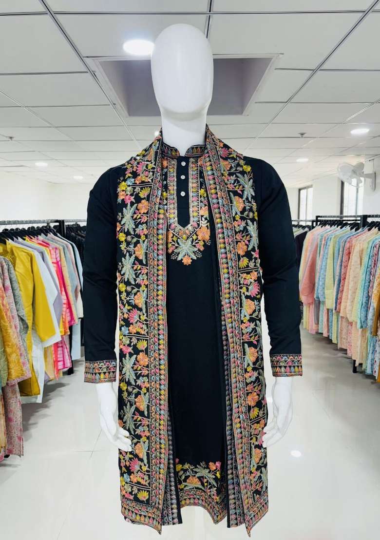 Black Embroidery Silk Blend Kurta Set For Men - Indya