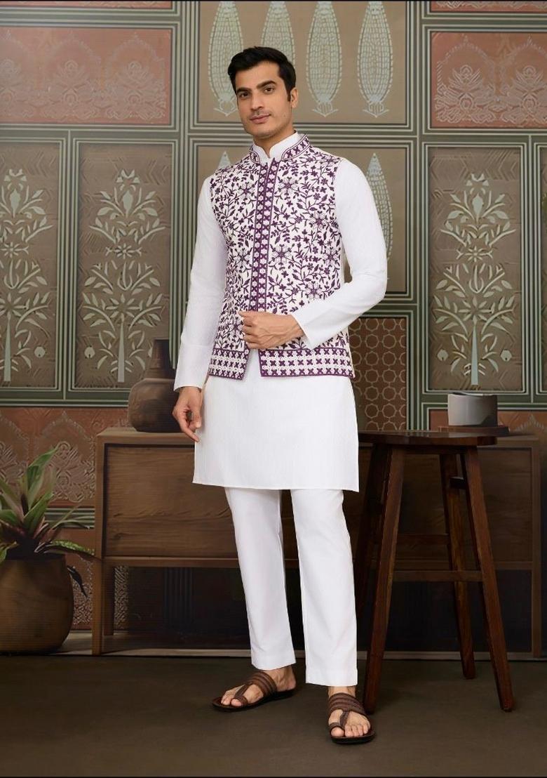 Purple Embroidery Silk Kurta Set For Men - Indya