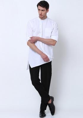 White Traditional Cotton Blend Kurta For Men