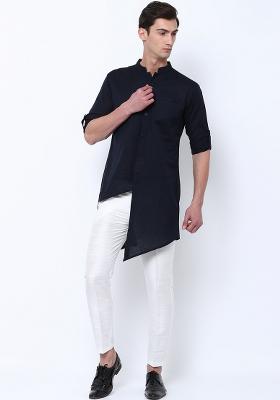 Black Traditional Cotton Blend Kurta For Men