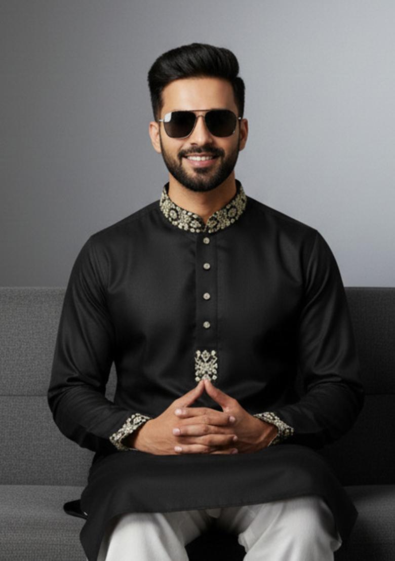 Black Embroidery Cotton Kurta For Men - Indya