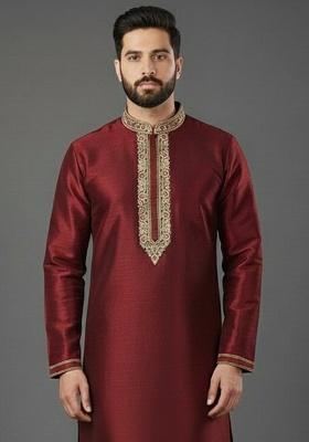 Maroon Embroidery Silk Kurta For Men