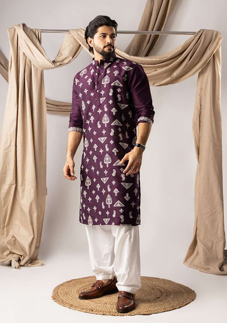 Dark Purple Embroidery Silk Kurta For Men - Indya