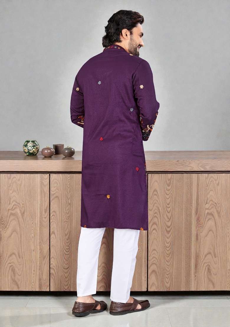 Purple Embroidery Silk Kurta Set For Men - Indya