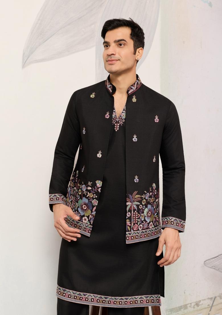 Black Embroidered Silk Kurta Set For Men - Indya