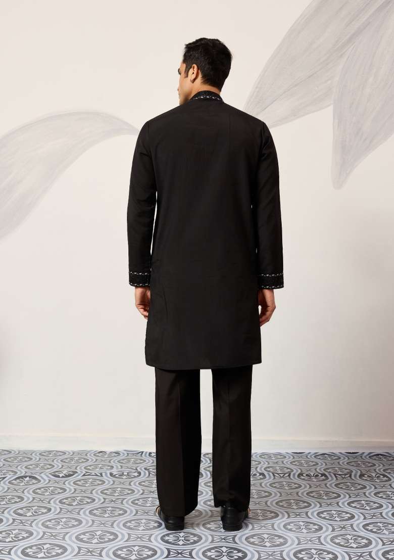 Black Embroidered Silk Blend Kurta Set For Men - Indya