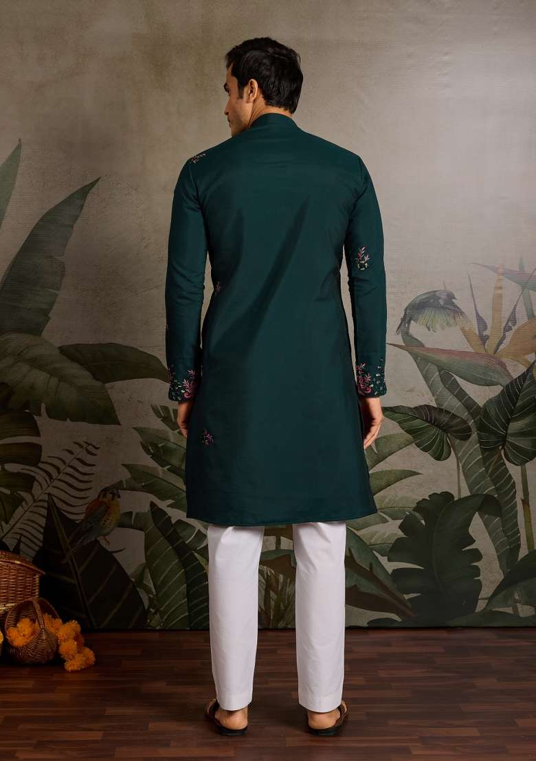 Green Embroidered Silk Blend Kurta For Men - Indya