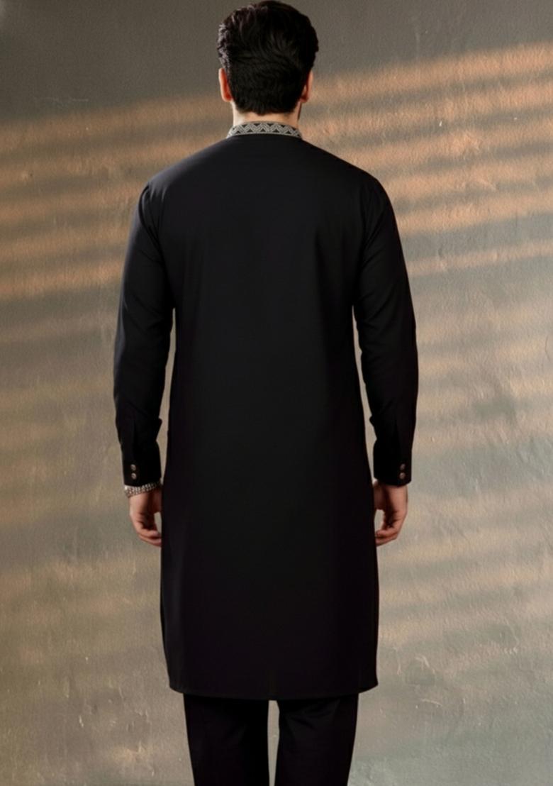 Black Embroidery Cotton Kurta Set For Men - Indya