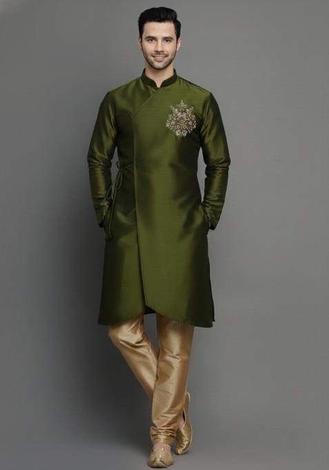Magenta Embroidery Silk Kurta Set For Men