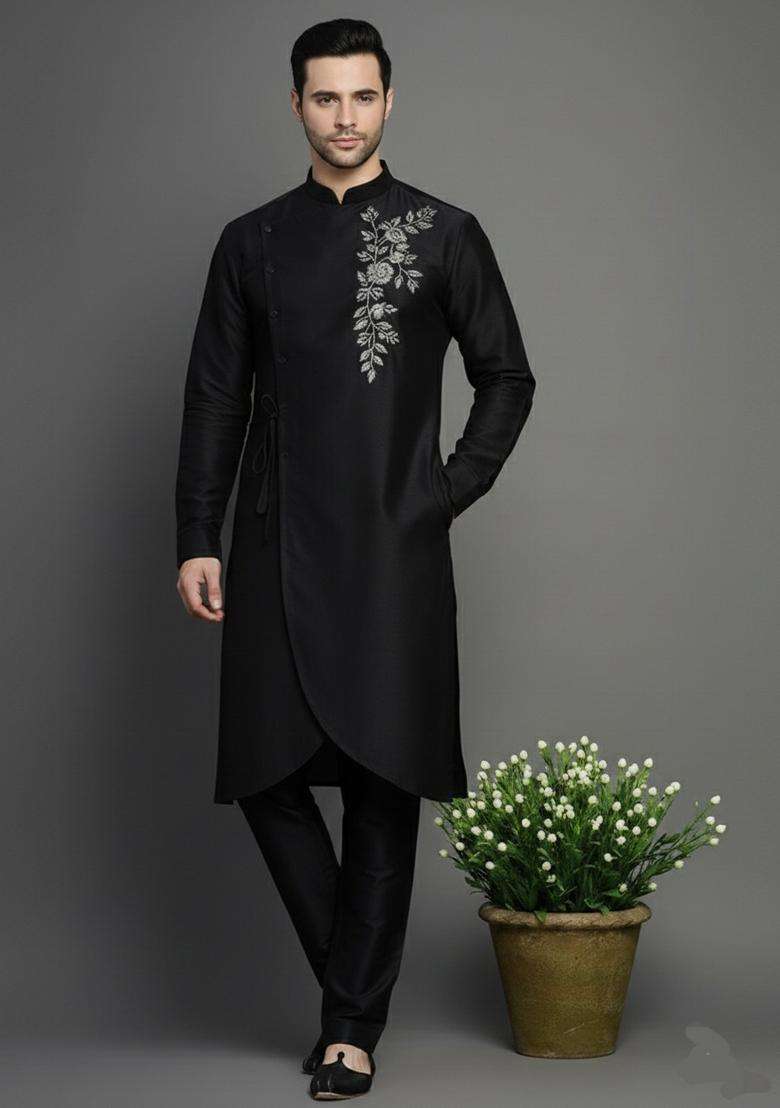 Black Embroidery Silk Blend Kurta Set For Men - Indya