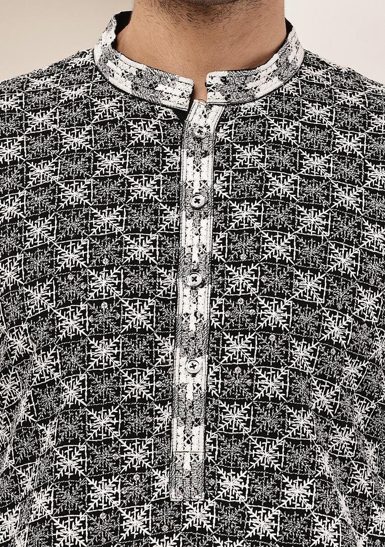 Black And White Solid Viscose Kurta For Men - Indya