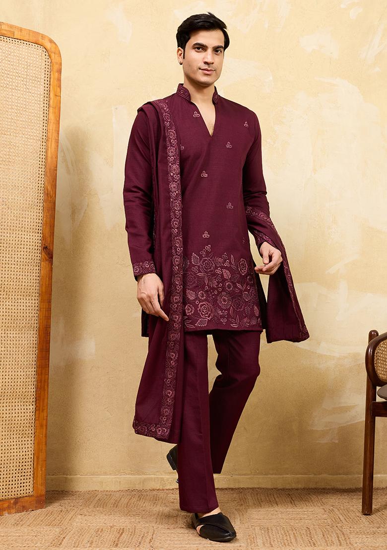 Maroon Embroidery Silk Kurta Set For Men - Indya