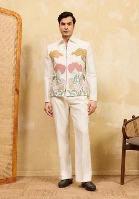 White Embroidery Velvet Kurta Set For Men