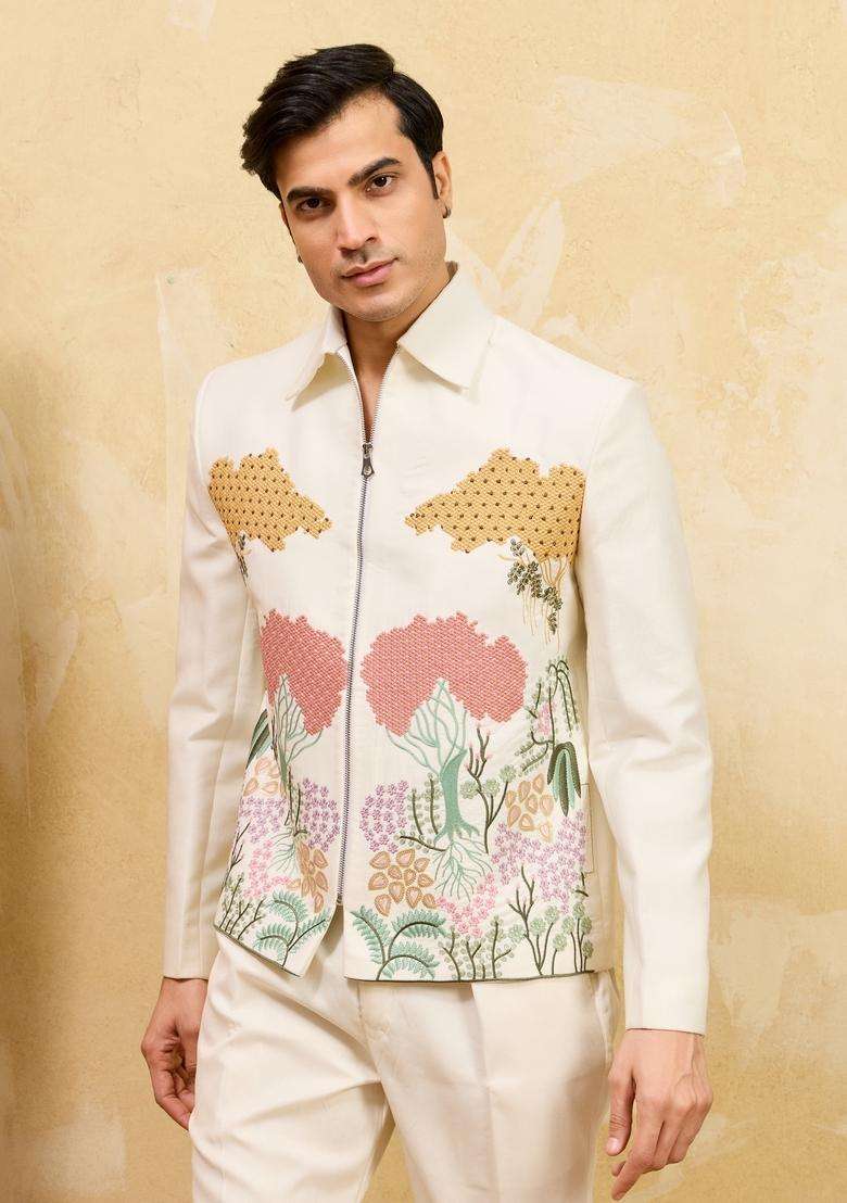 White Embroidery Velvet Kurta Set For Men - Indya